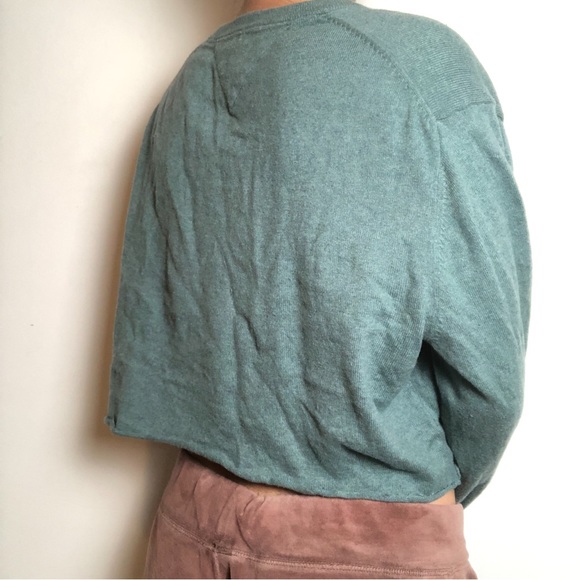 Green Cropped Tommy Hilfiger Cashmere Sweater! - Picture 2 of 5